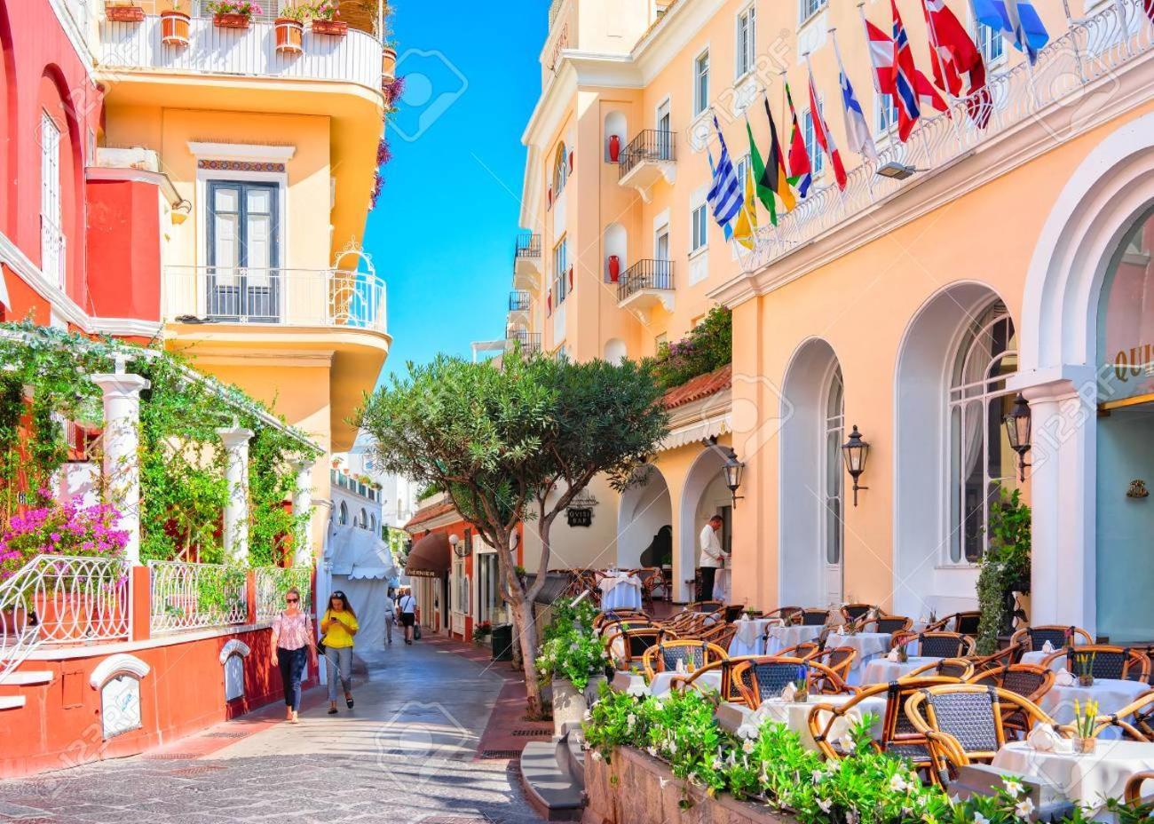 Donna Lena Relais Napoli Bed & Breakfast Exterior foto